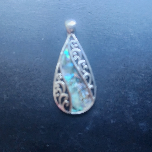 Source Unknown Jewelry - Elegant Silver and Abalone Teardrop Pendant (No Chain)